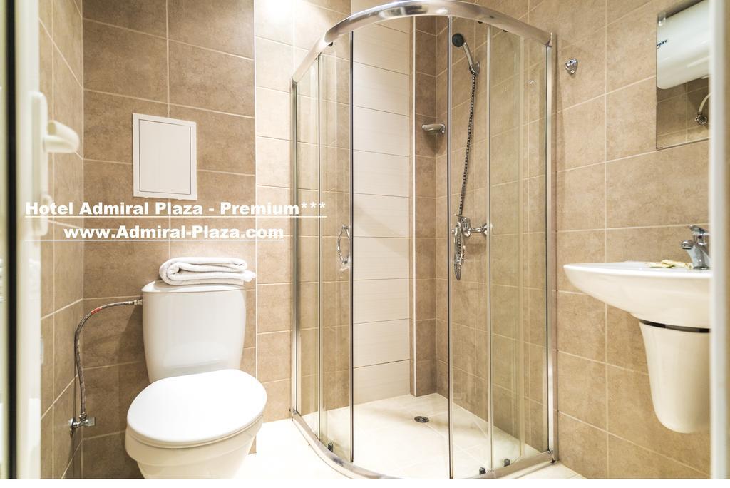 Admiral Plaza Hotel サニービーチ エクステリア 写真