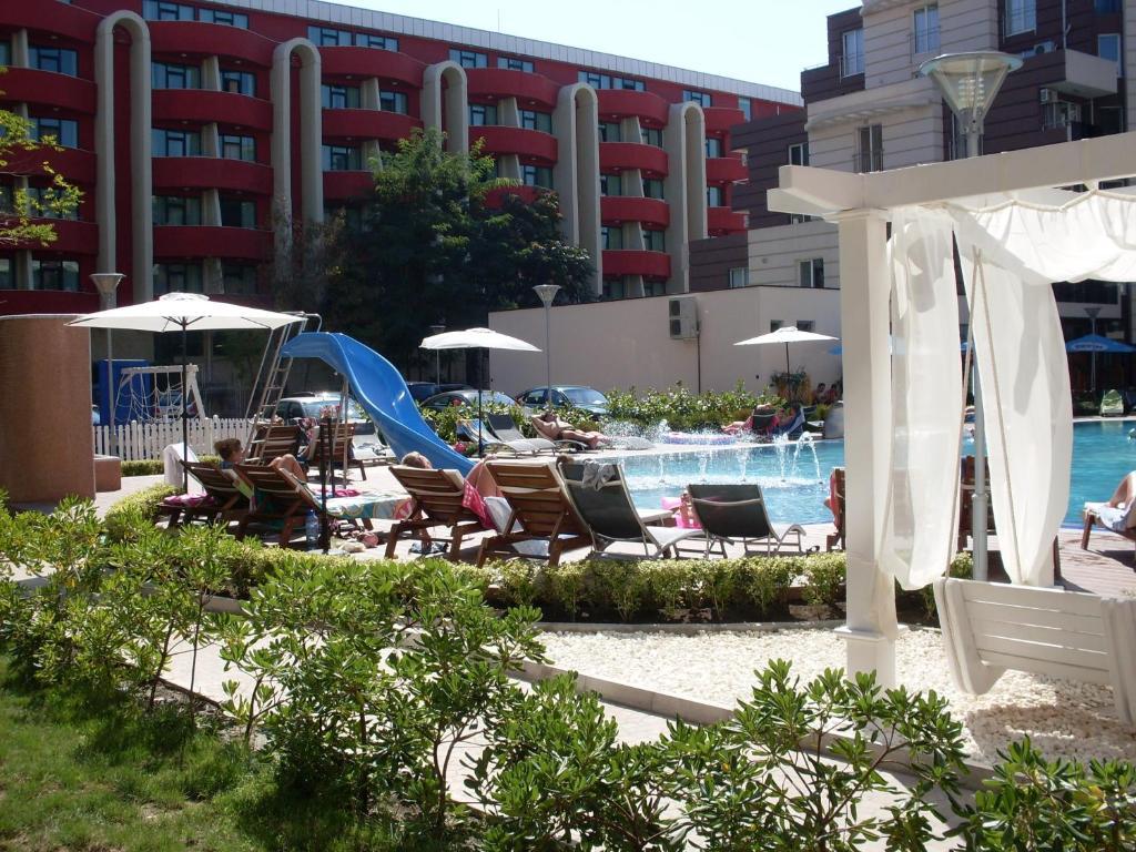Admiral Plaza Hotel サニービーチ エクステリア 写真
